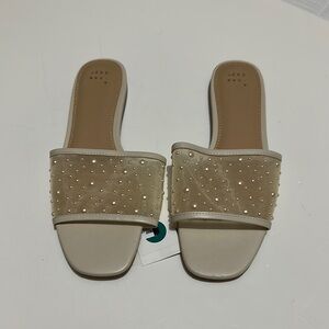 A New Day Cream Pearl Slide Sandals Size 9